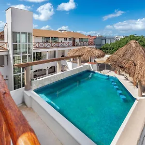 4* Hotel Illusion Boutique 